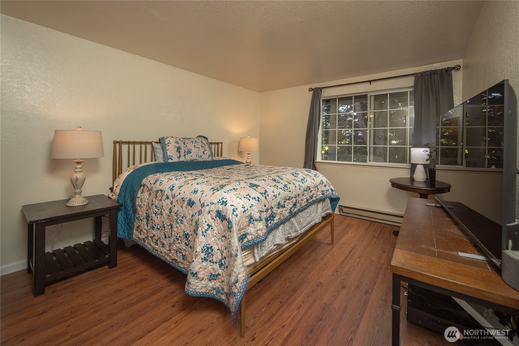 16817 Larch Way Unit: D206