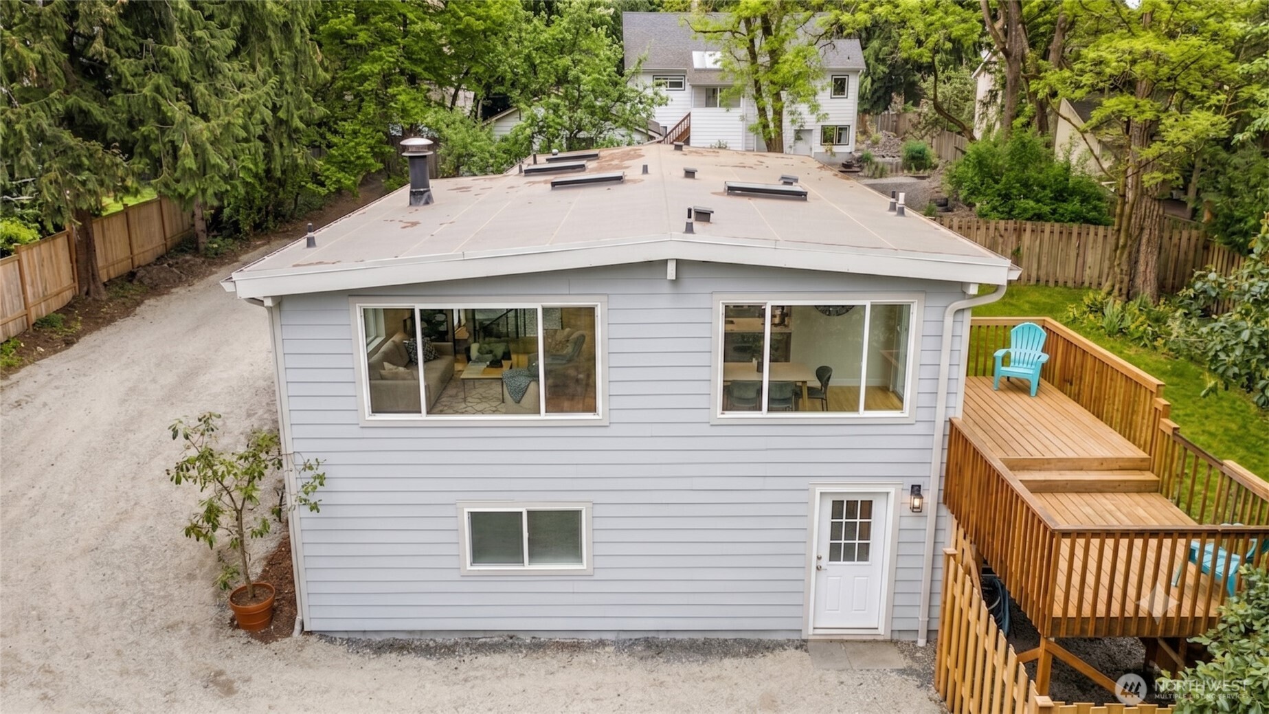 12569 37th Avenue NE