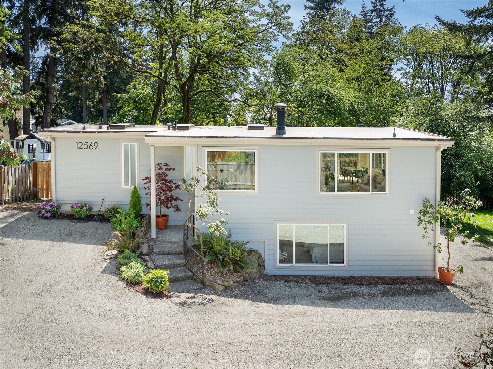12569 37th Avenue NE