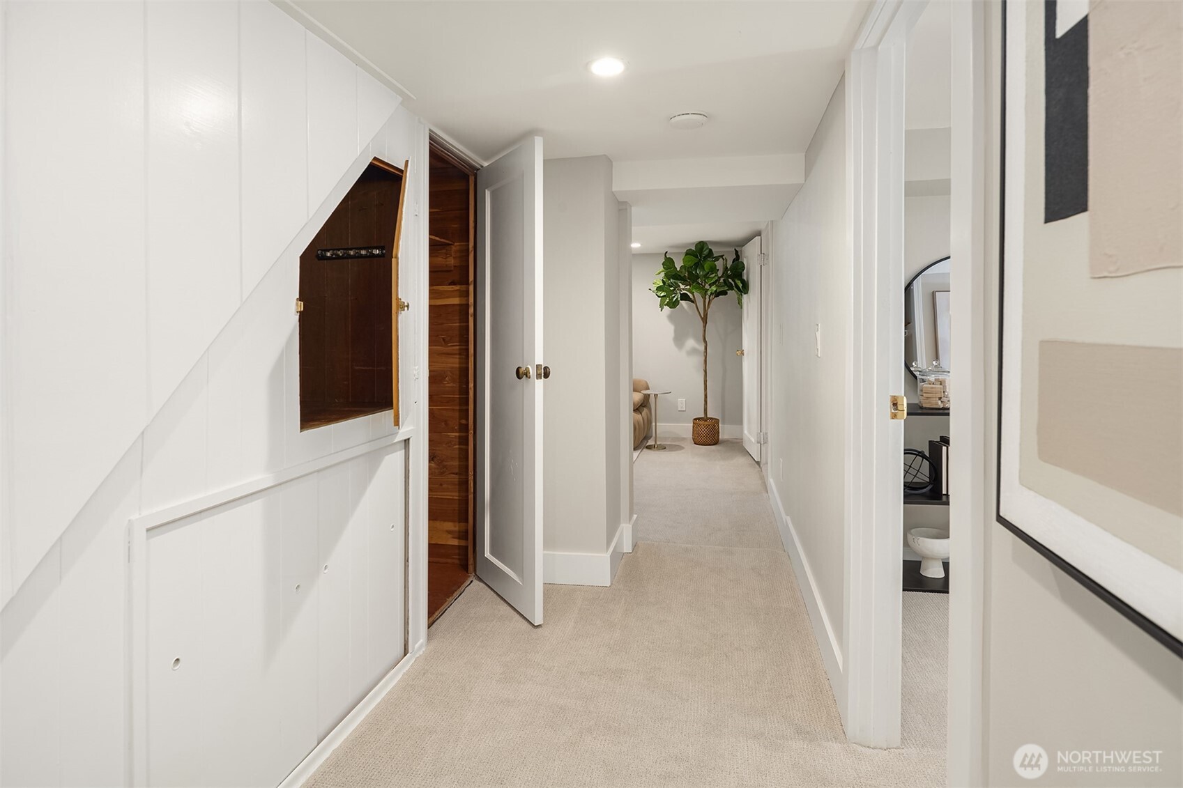 3242 NE 98th Street
