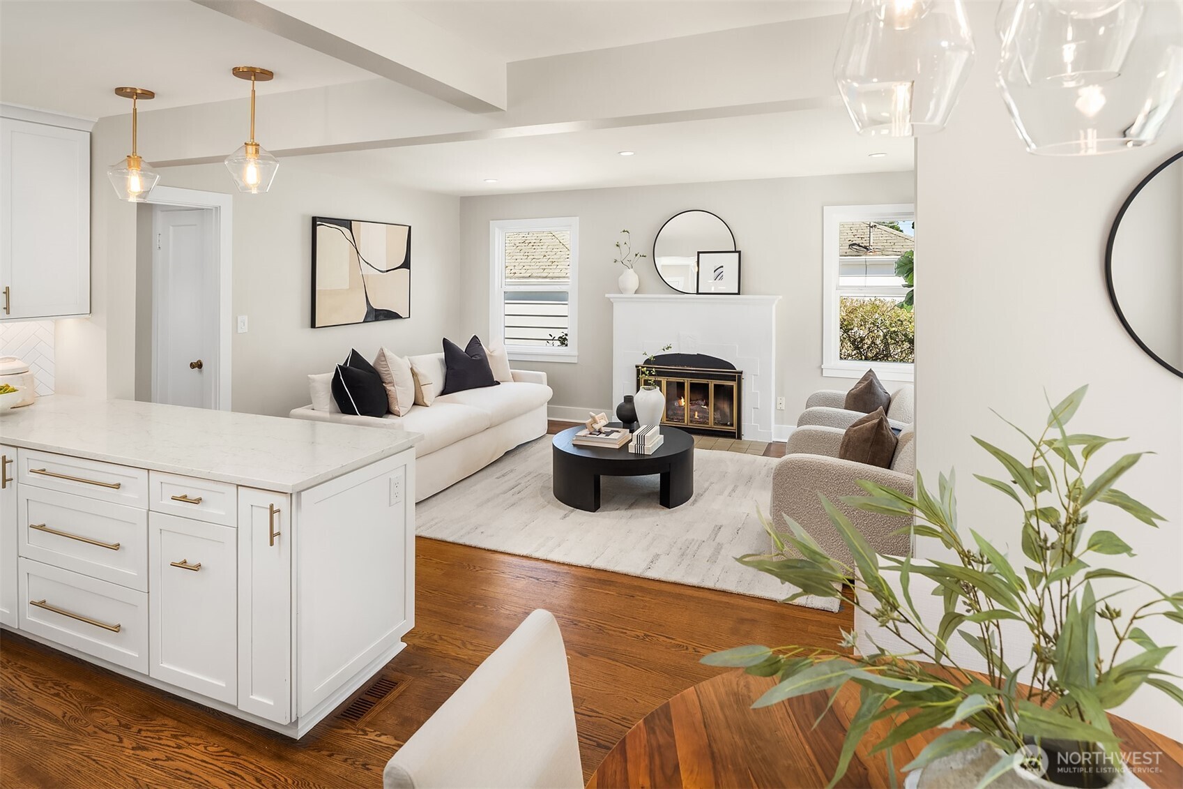 3242 NE 98th Street