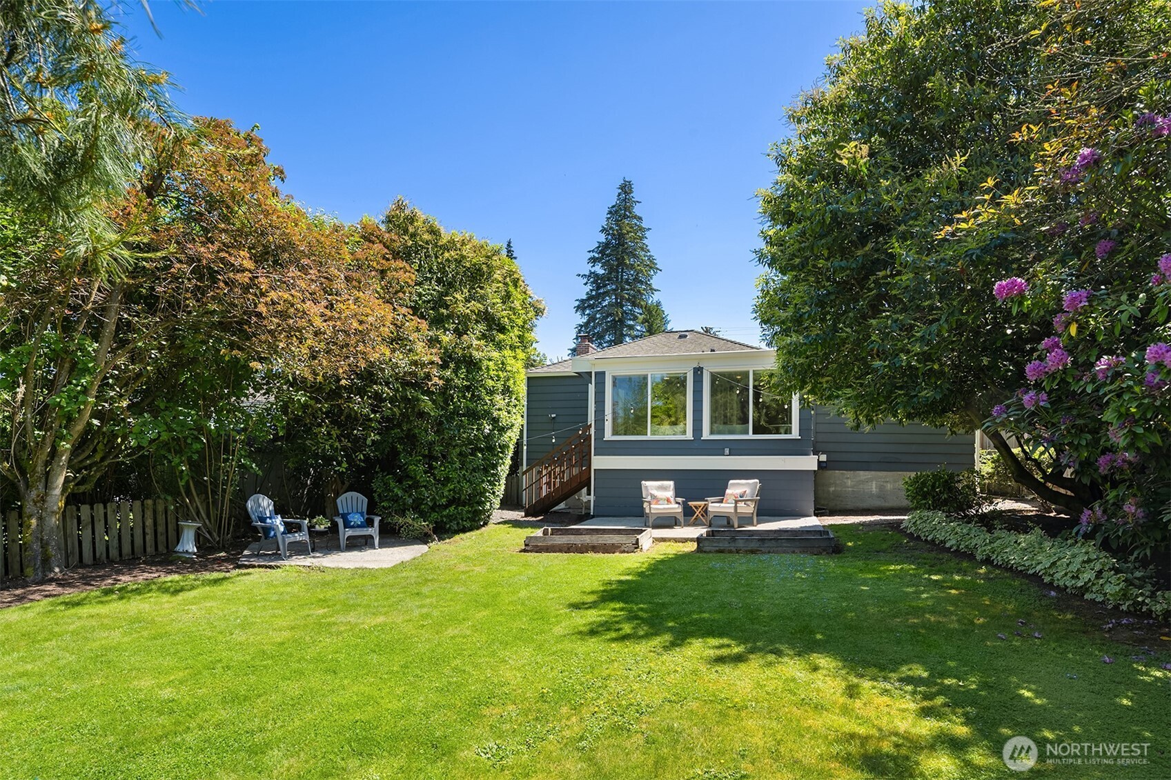 3242 NE 98th Street