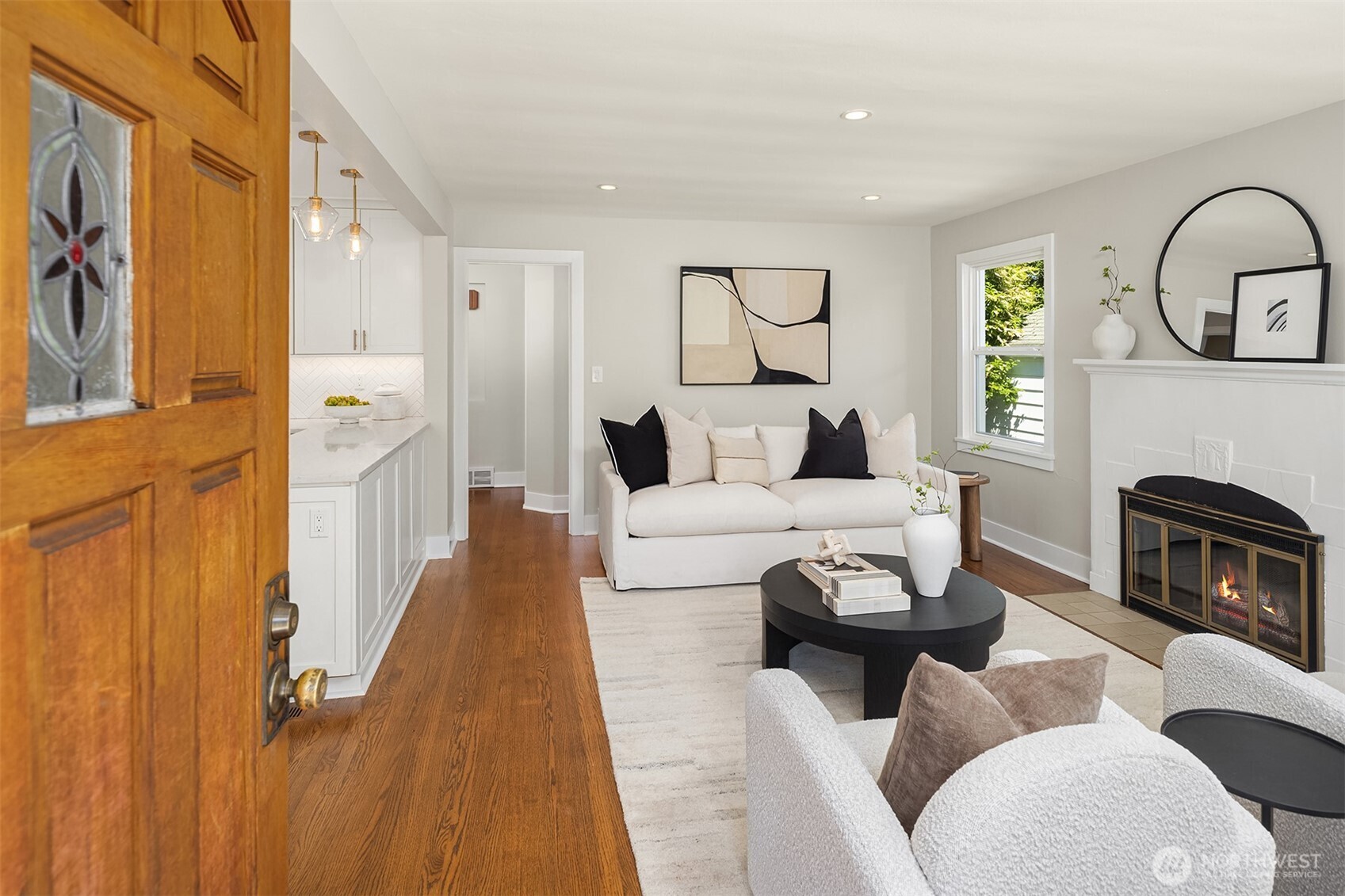 3242 NE 98th Street