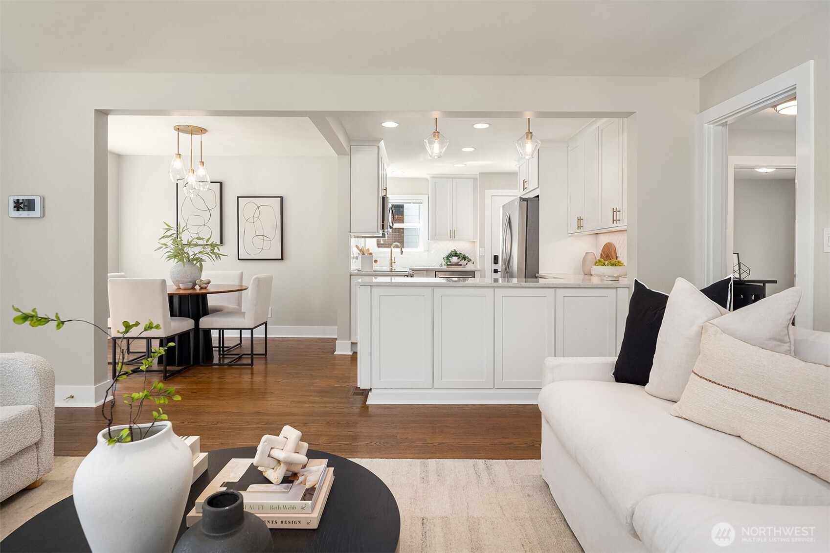 3242 NE 98th Street