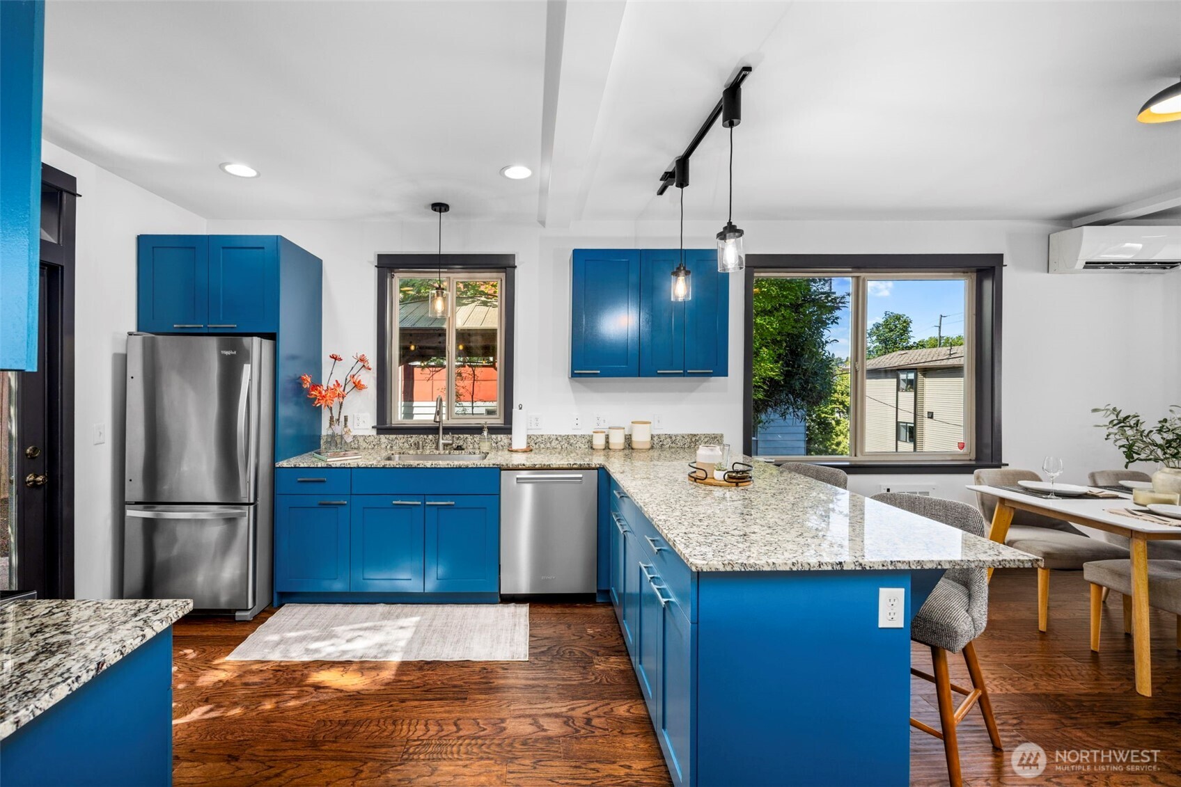 316 W Barrett Street Unit: B
