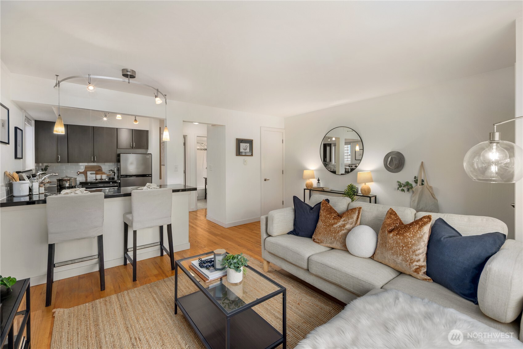 7106 California Avenue SW Unit: 101