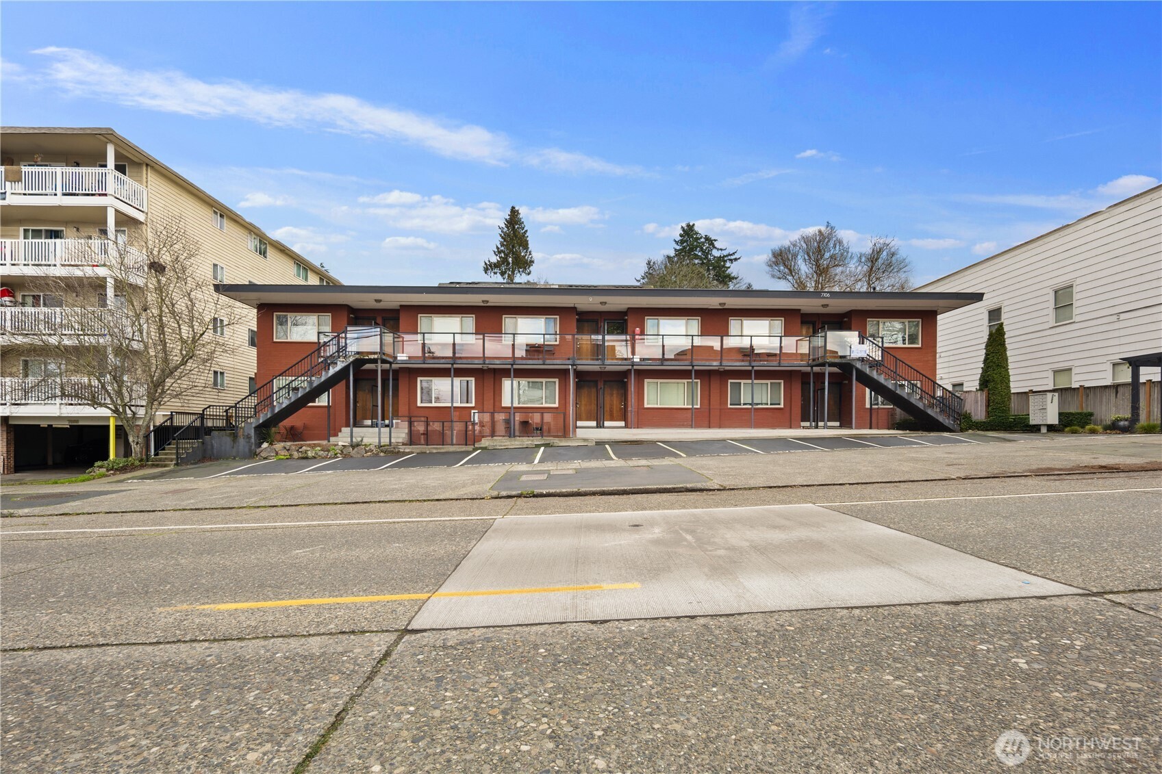 7106 California Avenue SW Unit: 101