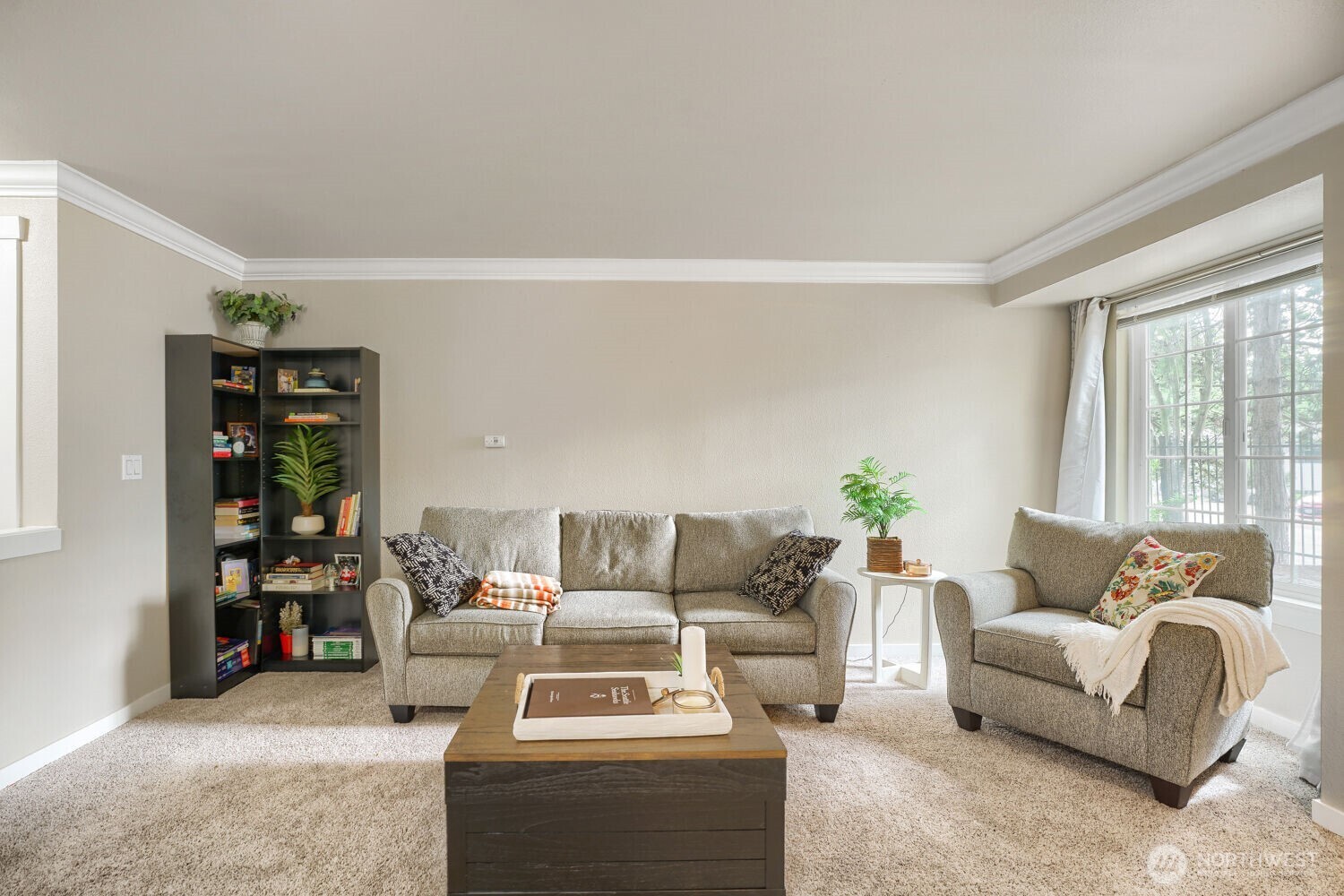 1806 S 286th Lane Unit: O102
