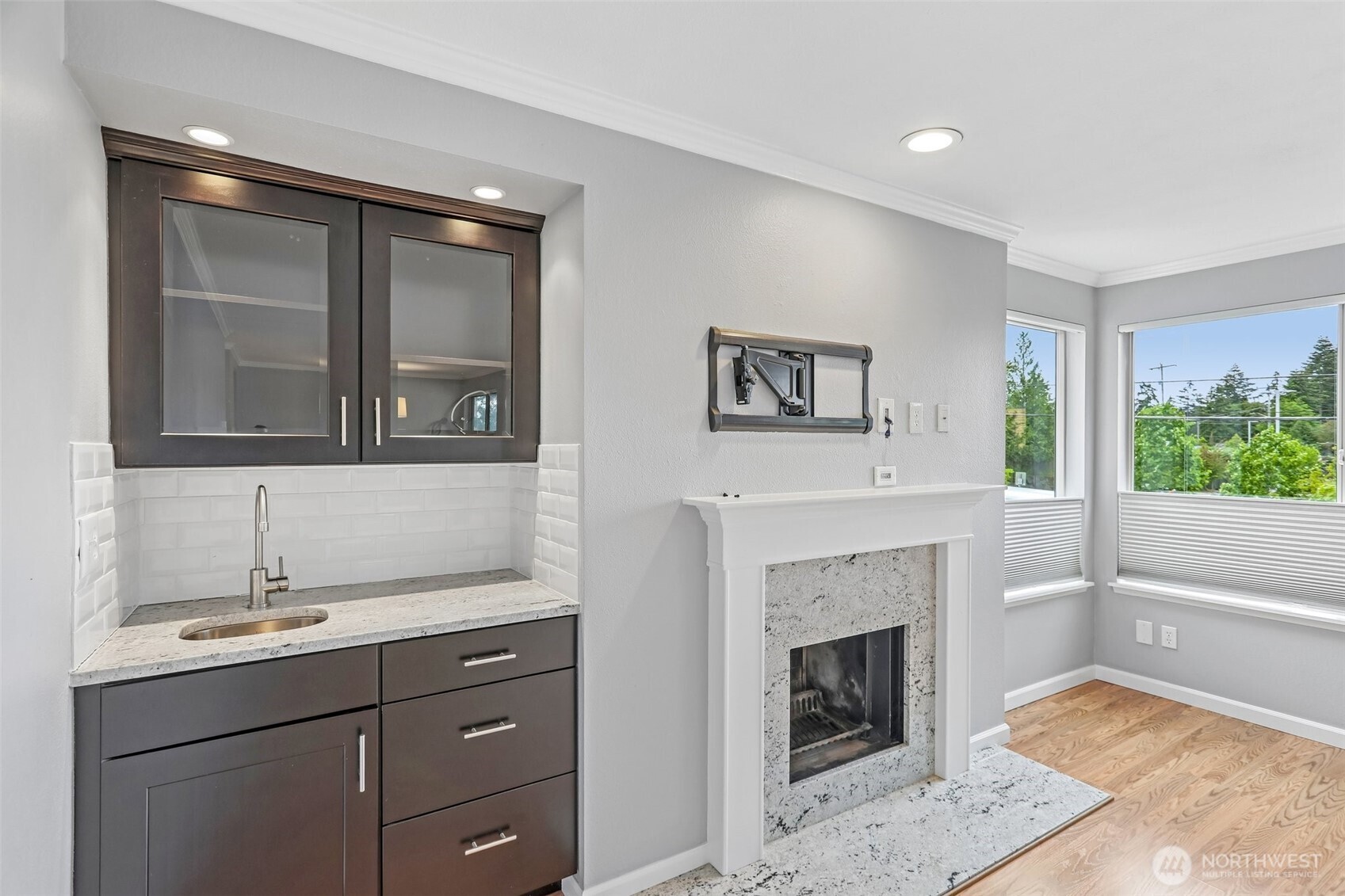 3421 SW Roxbury Street Unit: 308