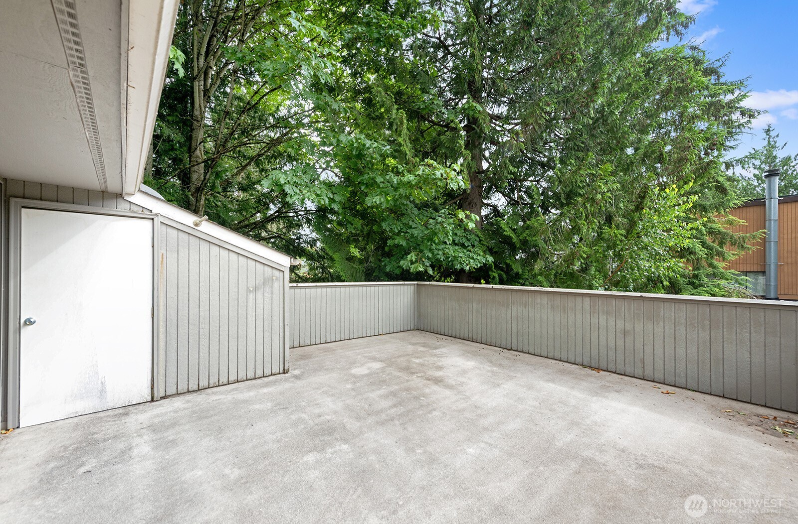 11201 3rd Avenue SE Unit: 3H