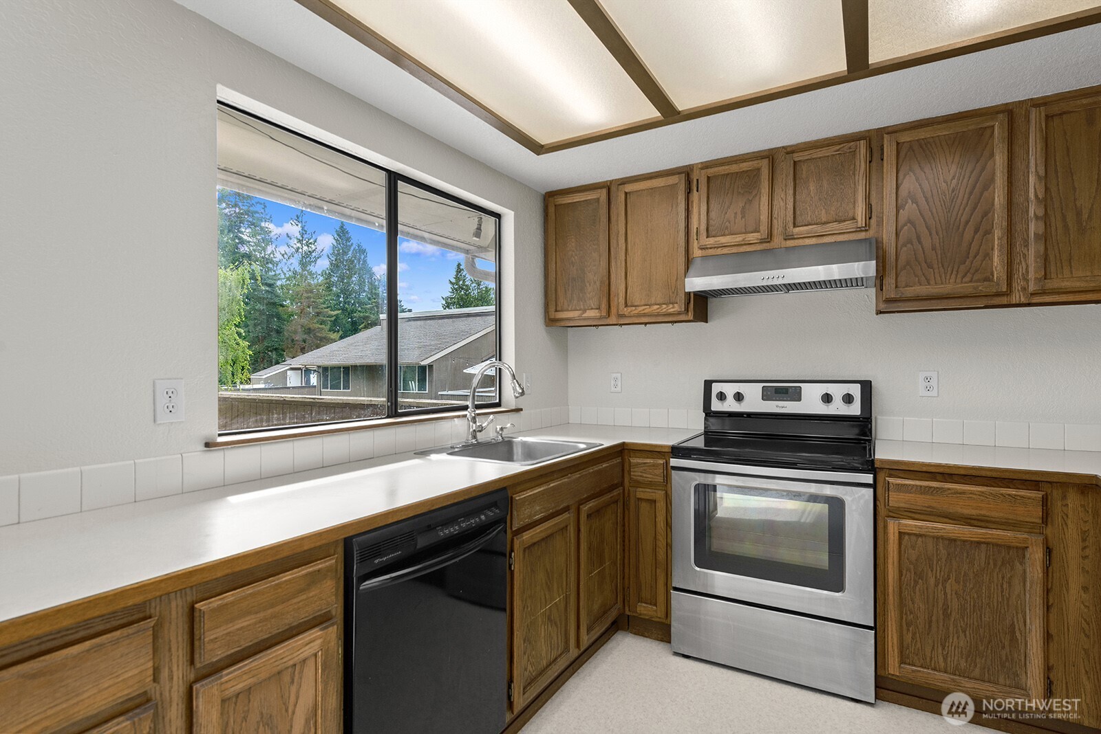 11201 3rd Avenue SE Unit: 3H