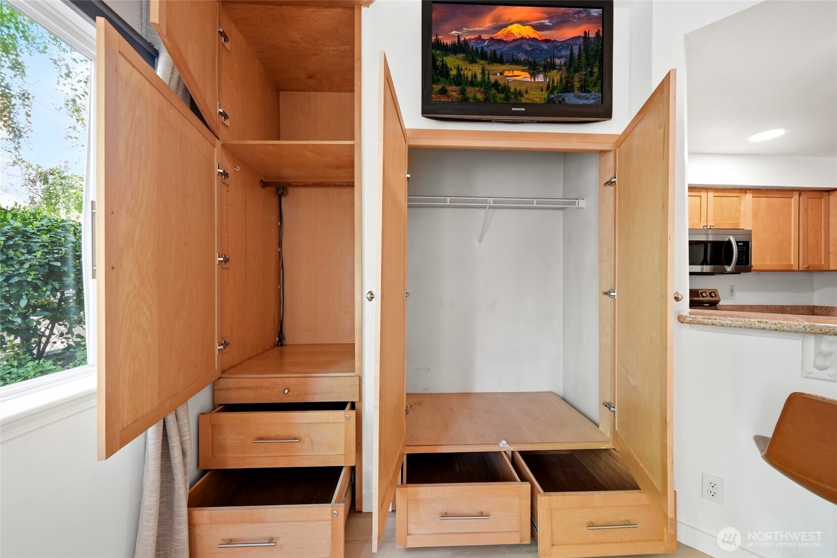 300 10th Avenue Unit: A110