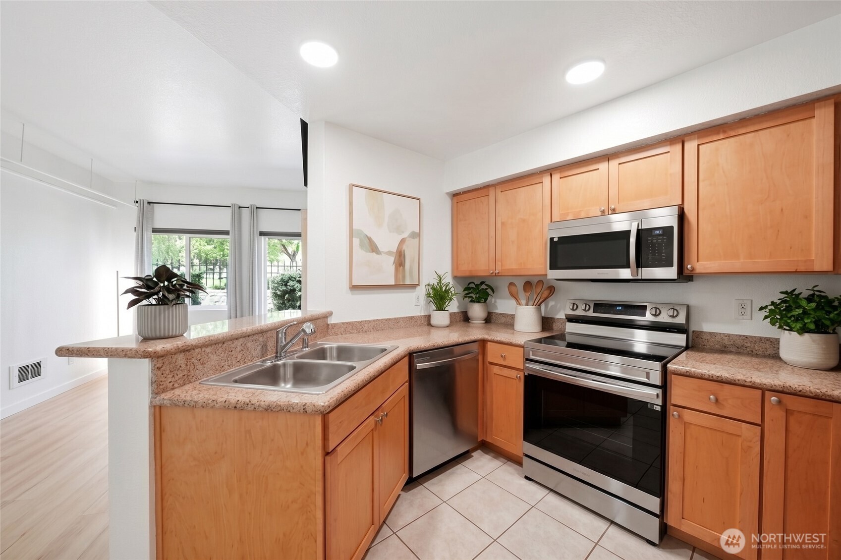300 10th Avenue Unit: A110