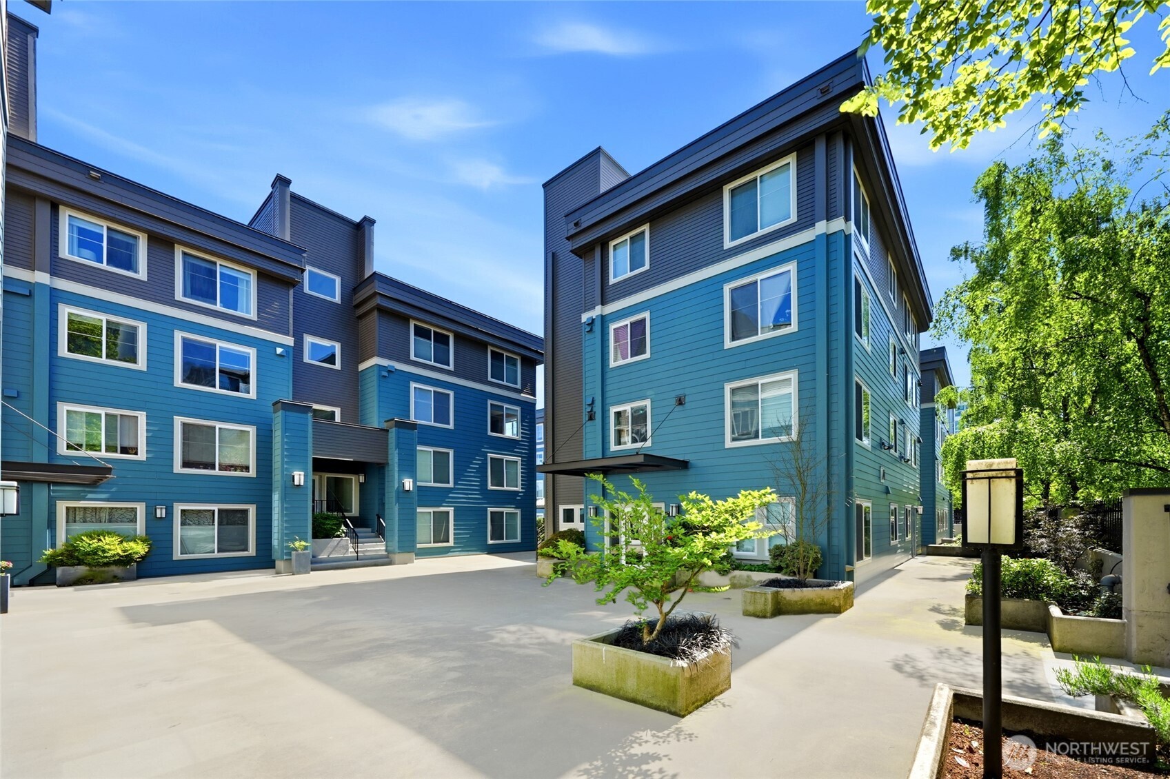 300 10th Avenue Unit: A110