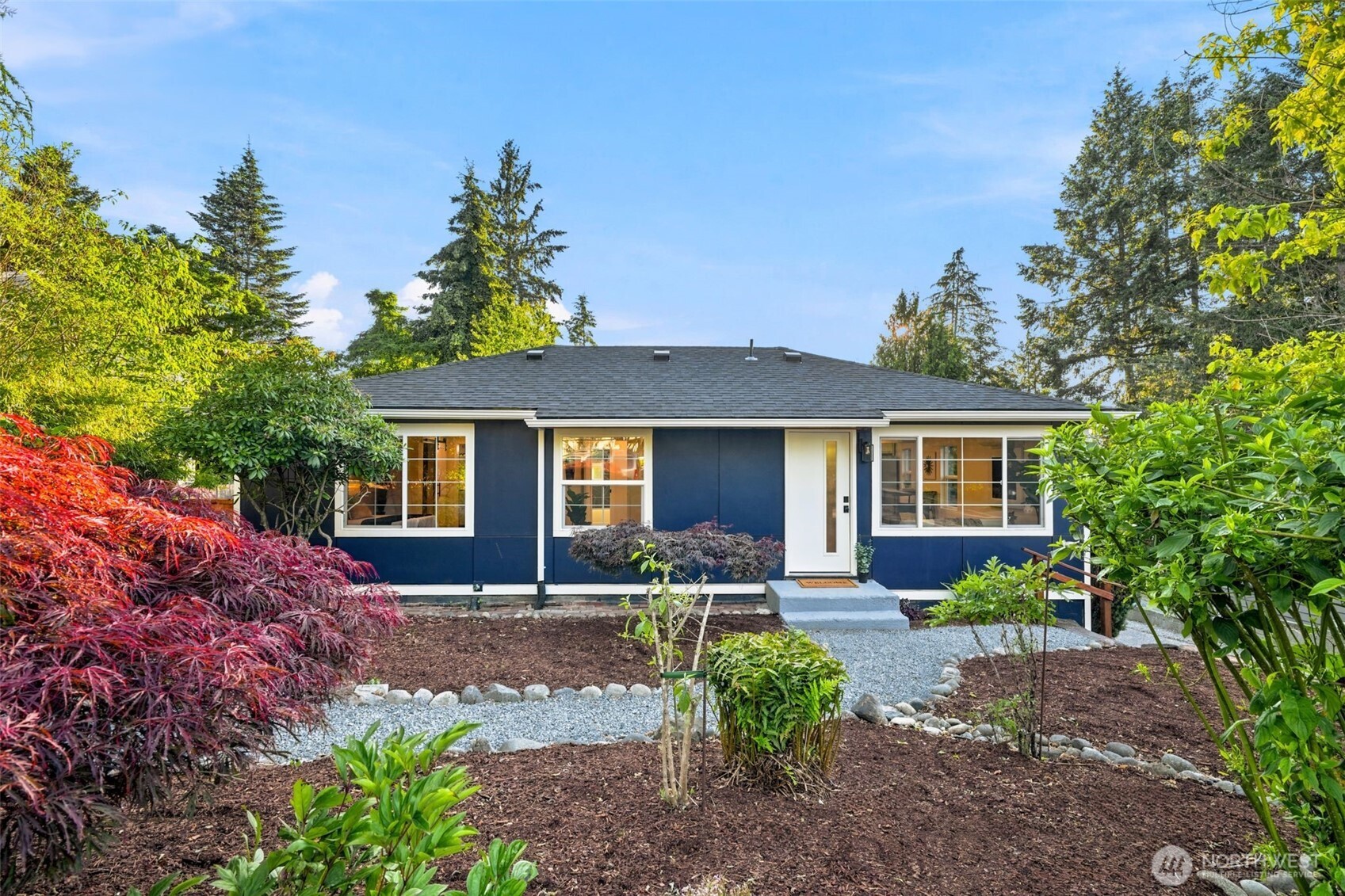 17211 3rd Avenue NE