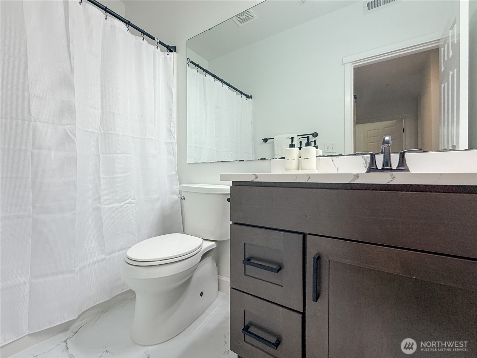 12208 NE 24th Street Unit: 124