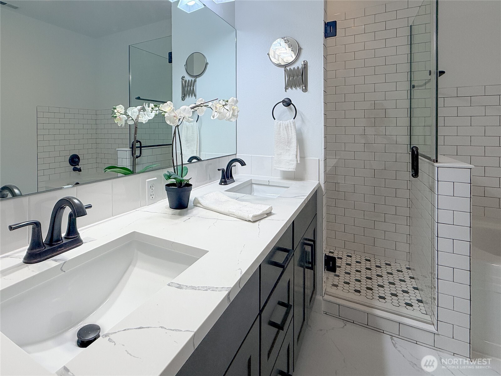 12208 NE 24th Street Unit: 124
