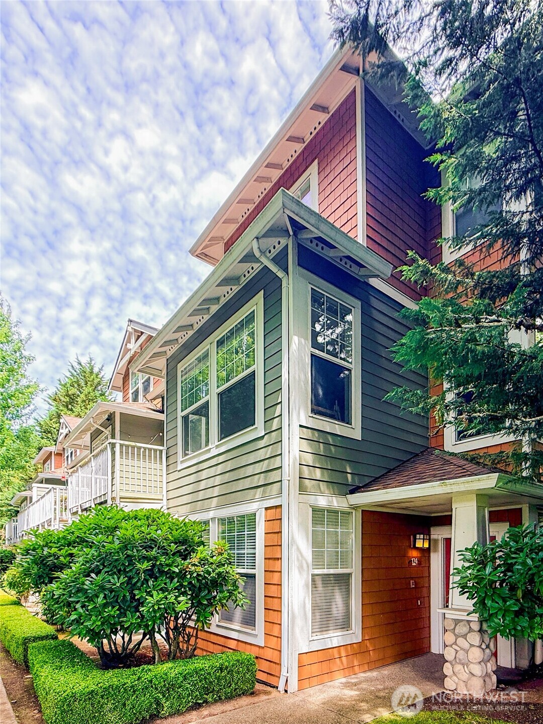 12208 NE 24th Street Unit: 124