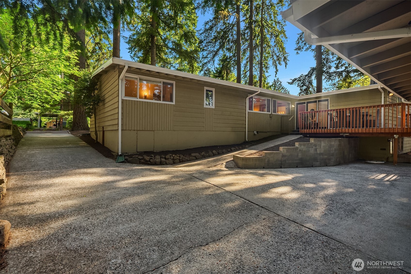12210 NE 64th Street