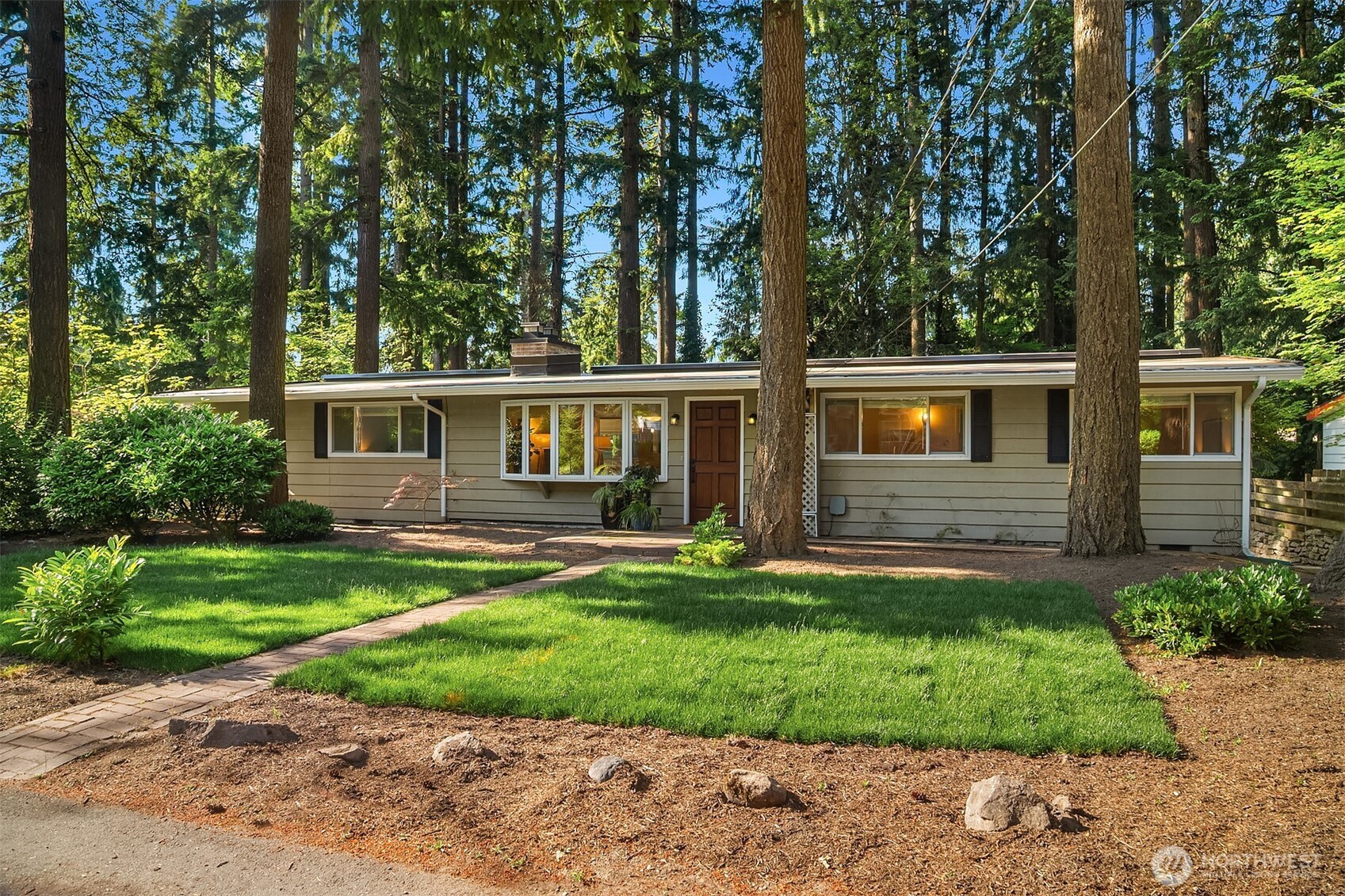12210 NE 64th Street