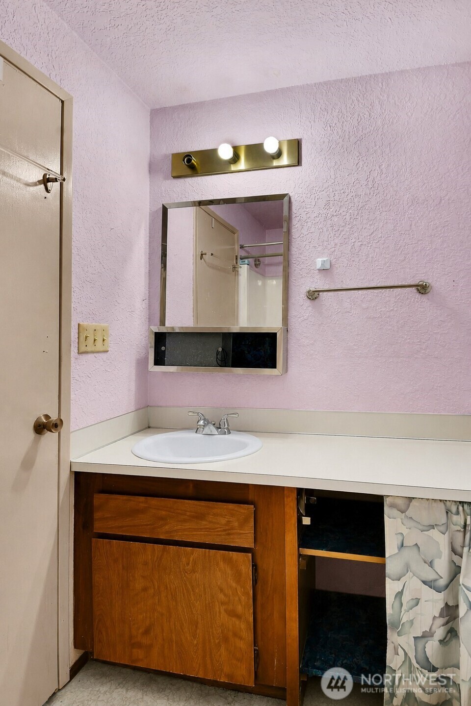 8015 196th Street SW Unit: 4A