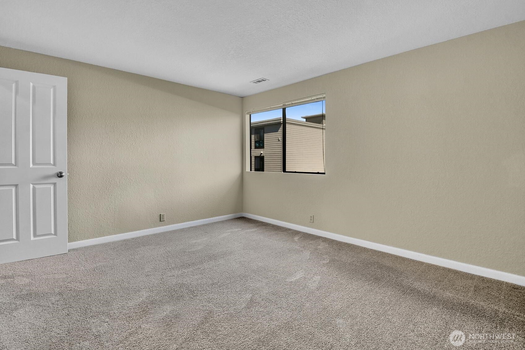 1113 5th Avenue S Unit: 208