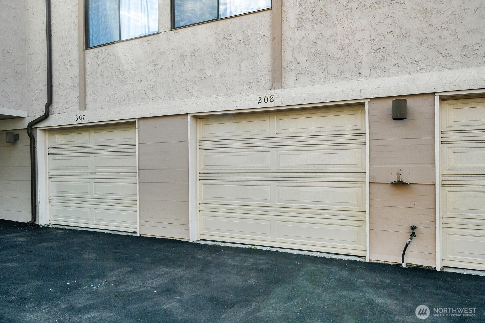 1113 5th Avenue S Unit: 208