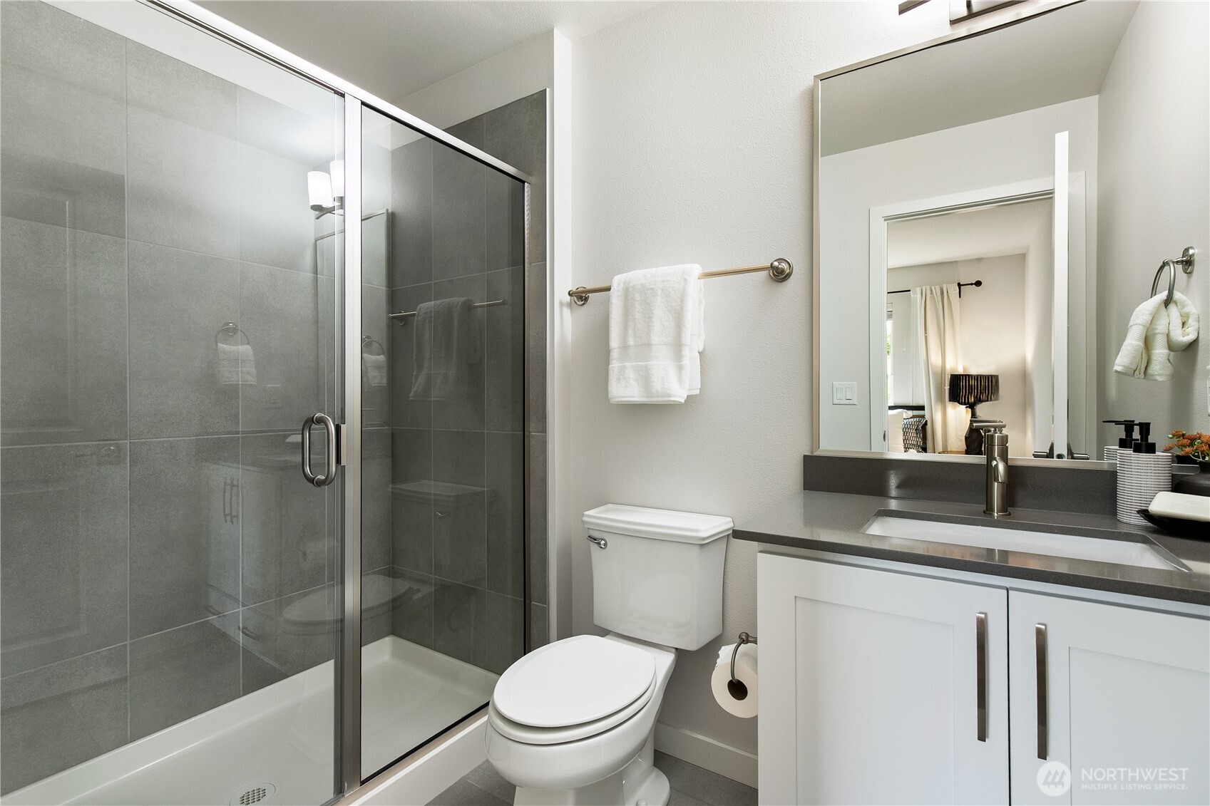 1429 8th Avenue NE Unit: 8