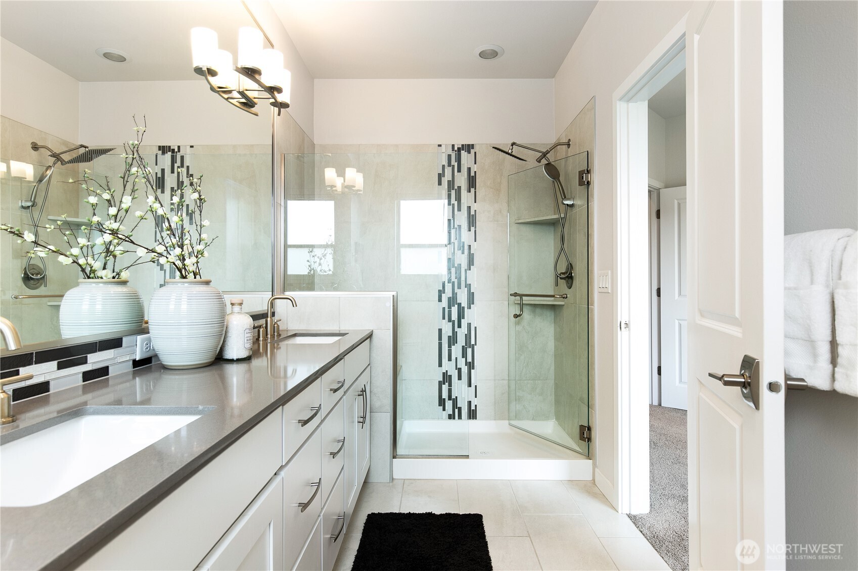 1429 8th Avenue NE Unit: 8