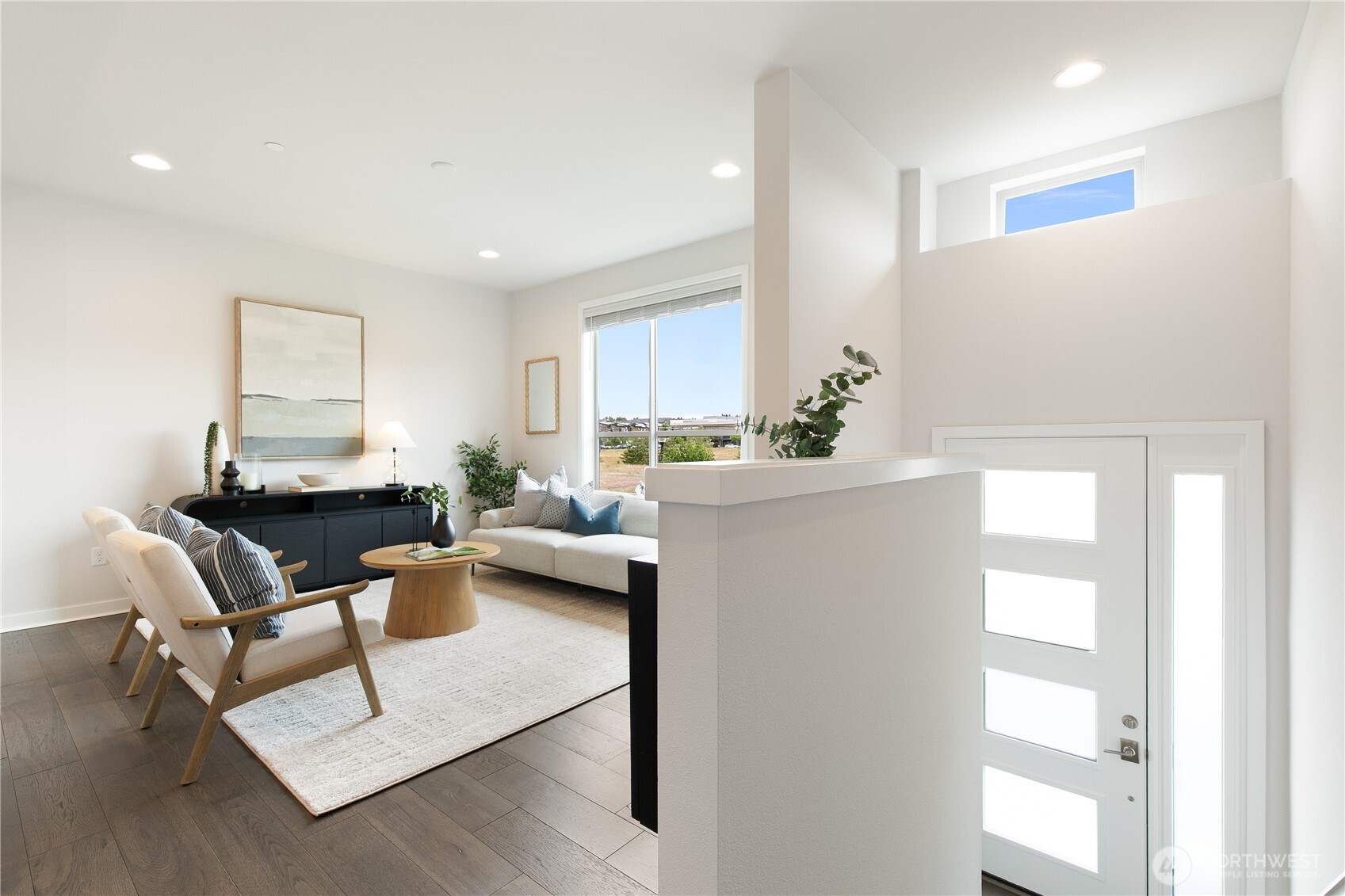 1429 8th Avenue NE Unit: 8