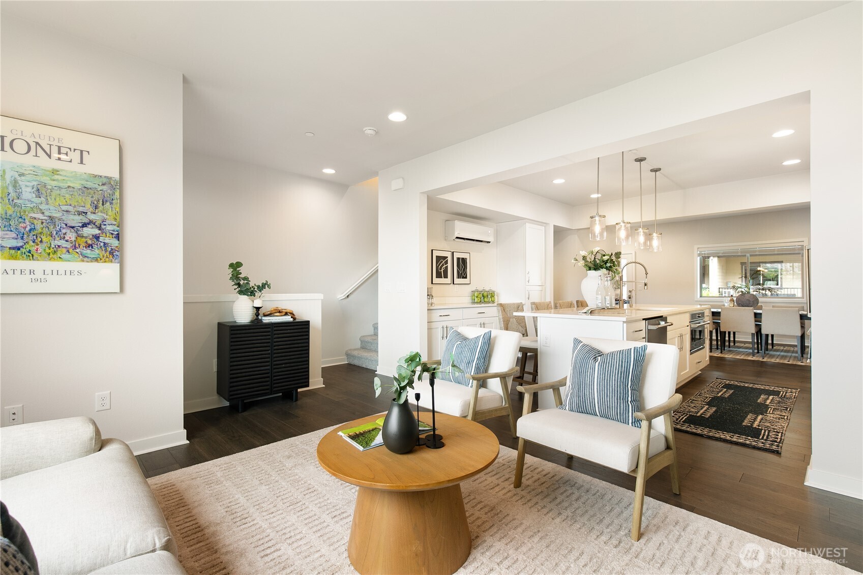 1429 8th Avenue NE Unit: 8