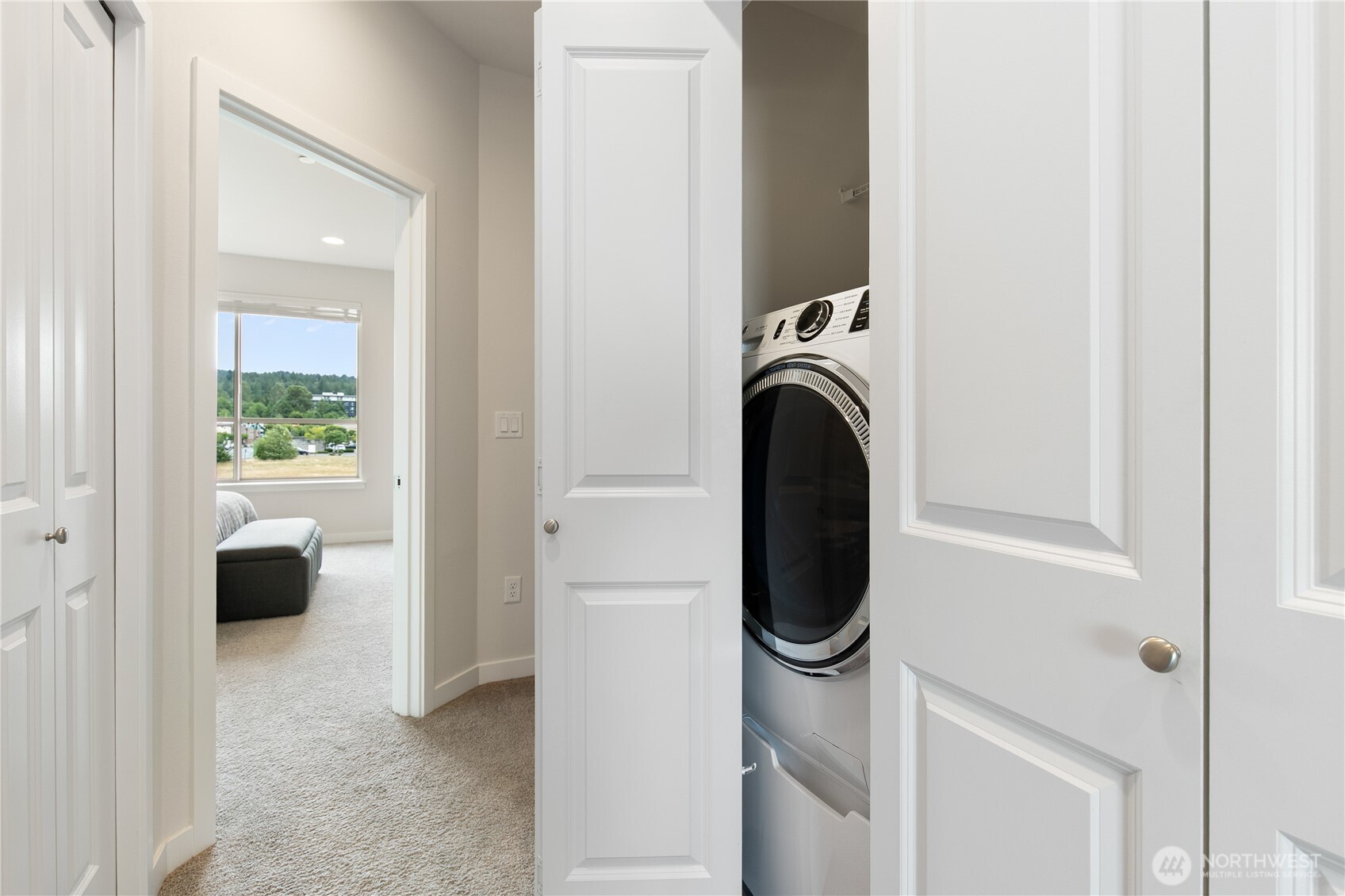 1429 8th Avenue NE Unit: 8