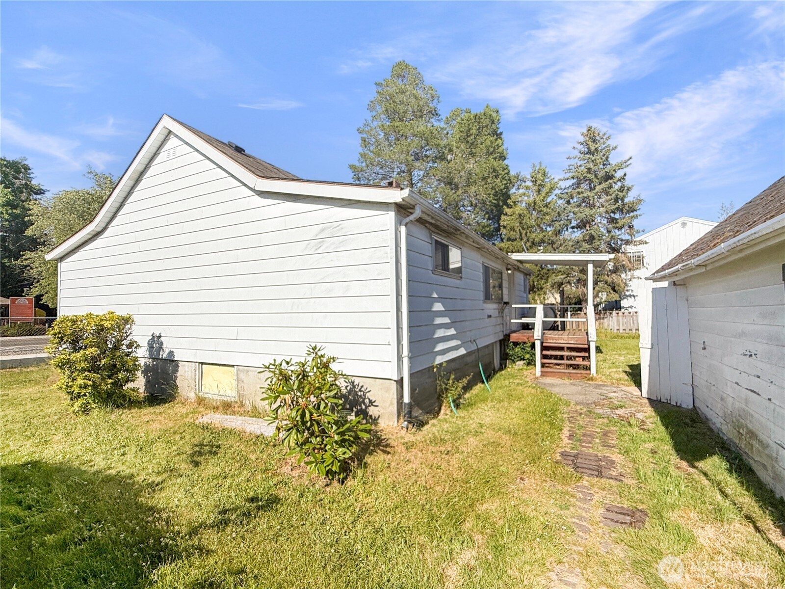 702 Martin Street
