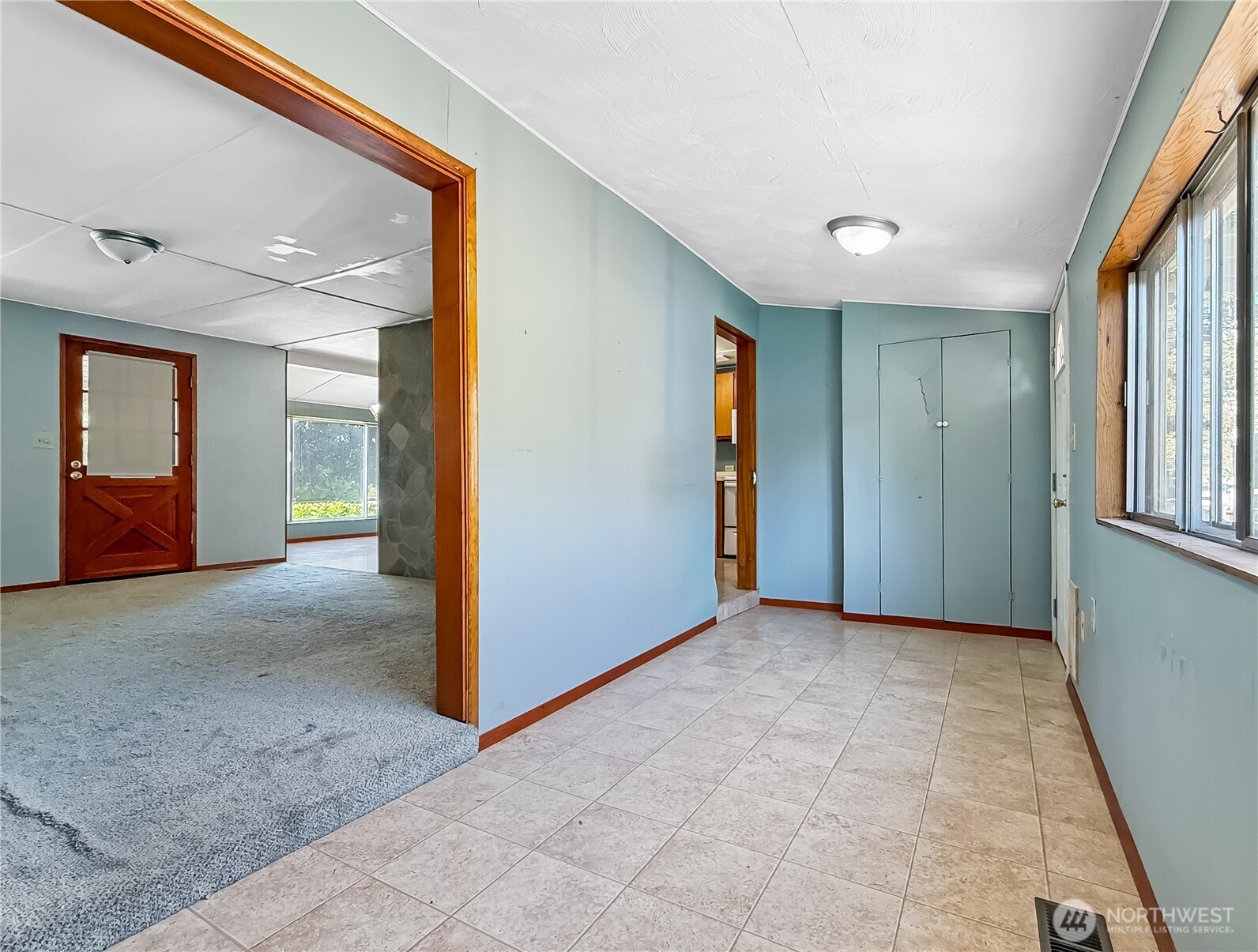 702 Martin Street