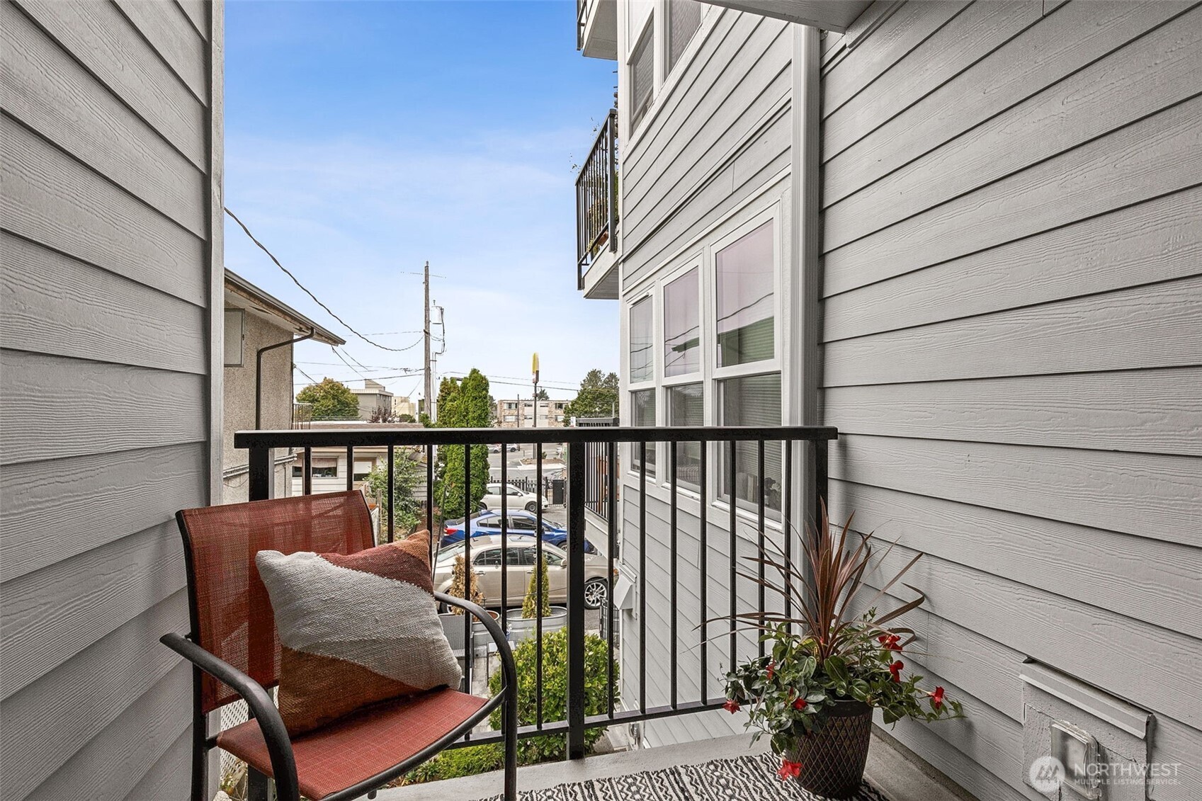 6547 42nd Avenue SW Unit: 205