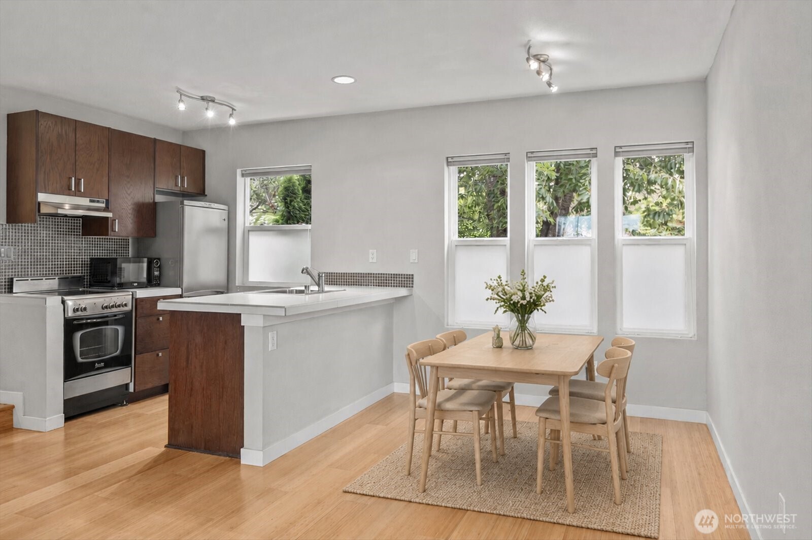6547 42nd Avenue SW Unit: 205