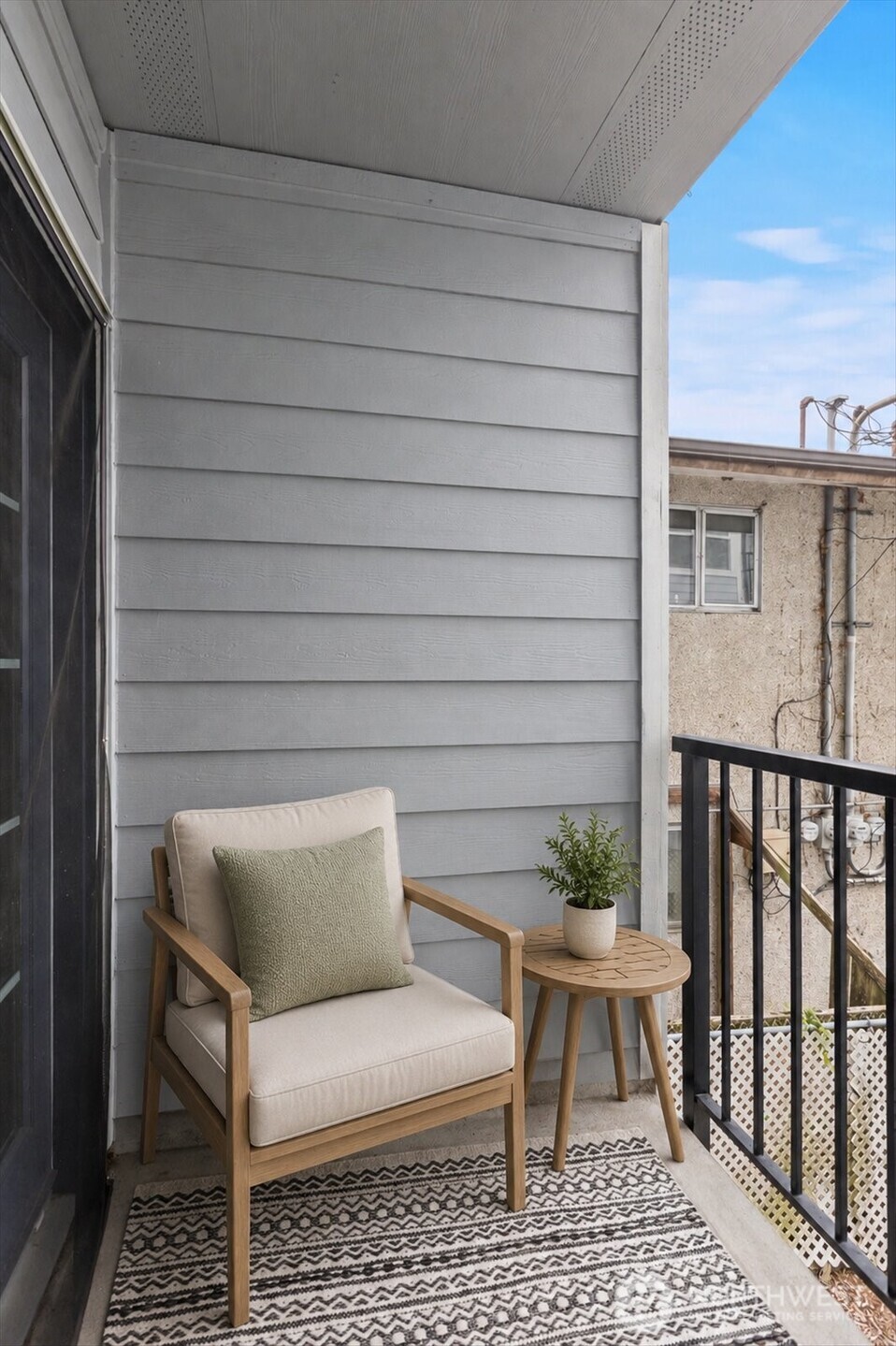6547 42nd Avenue SW Unit: 205