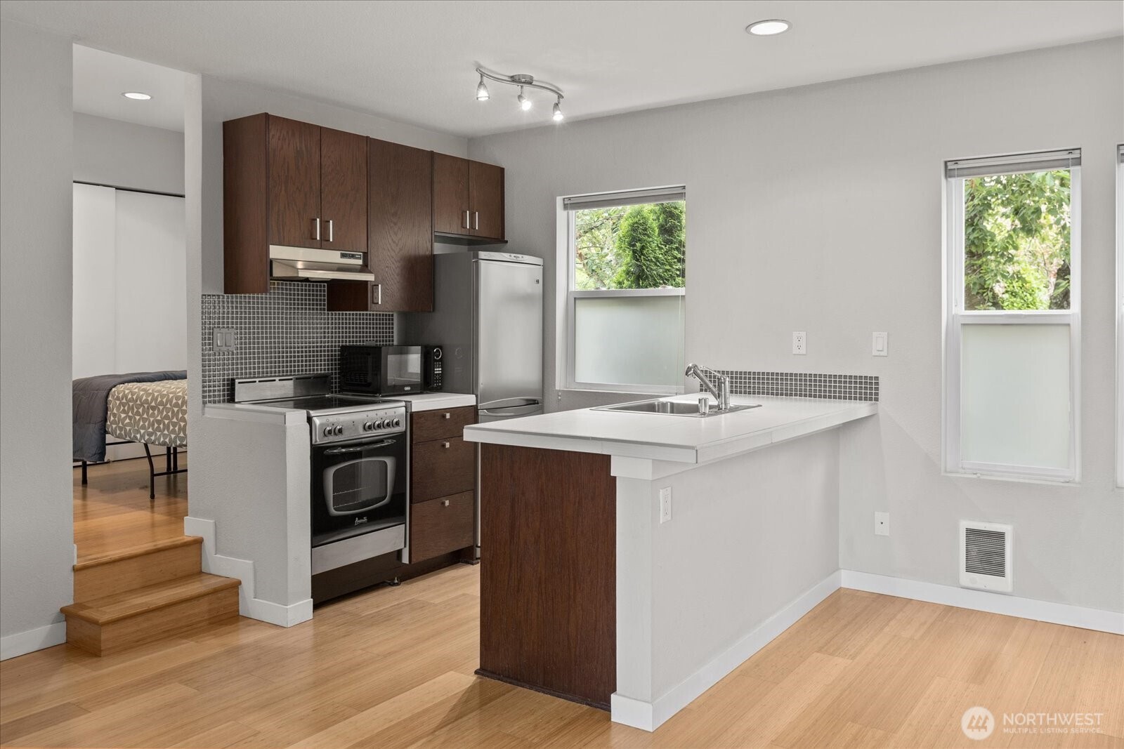 6547 42nd Avenue SW Unit: 205