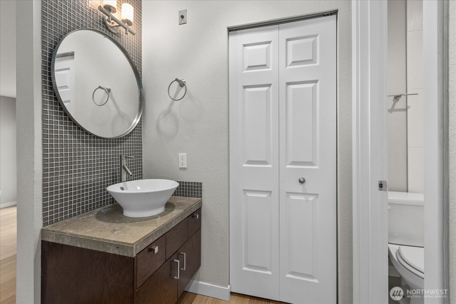 6547 42nd Avenue SW Unit: 205