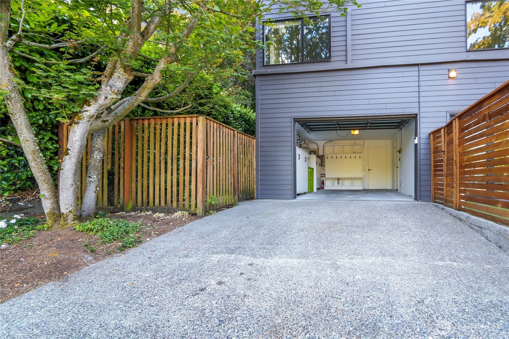 1942 7th Avenue W
