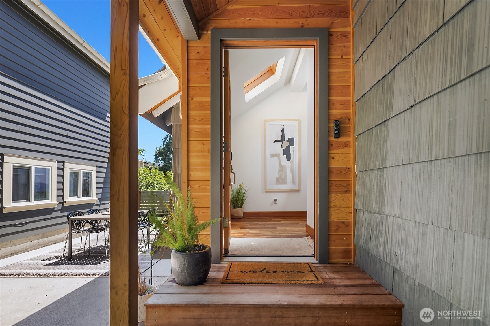 2508 13th Avenue W
