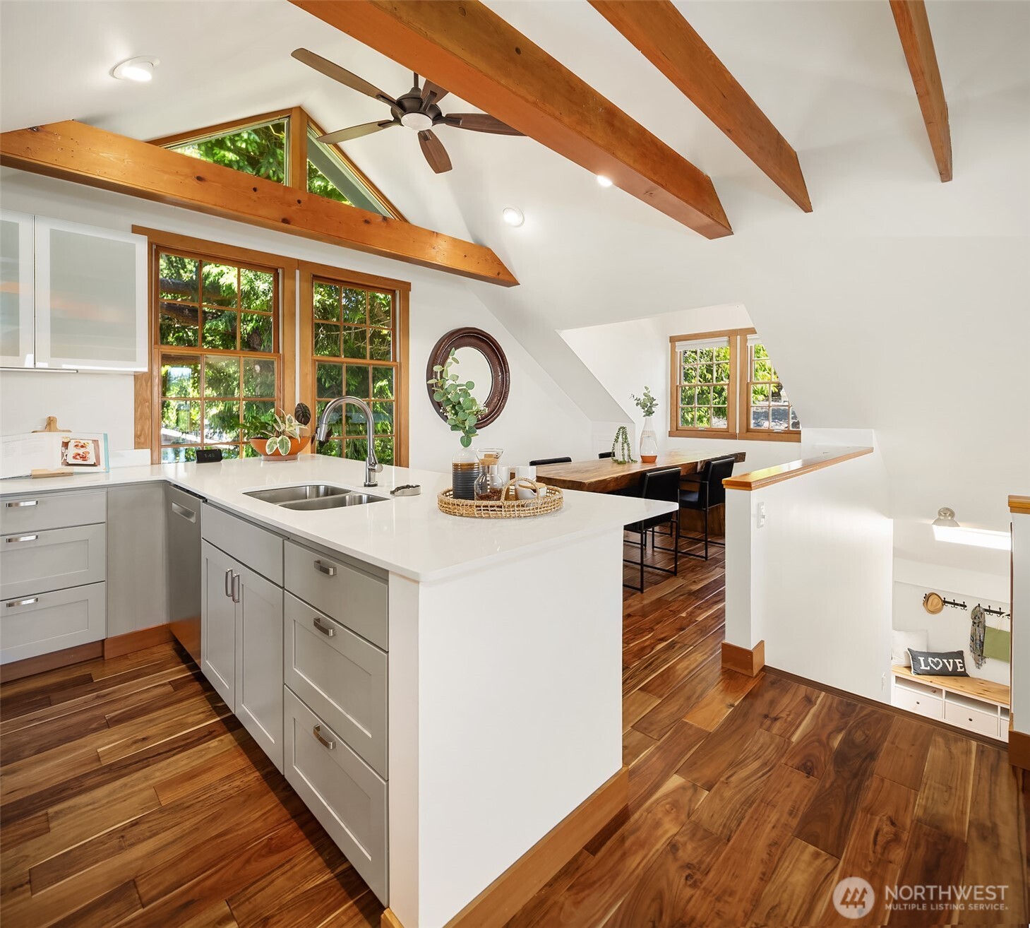 2508 13th Avenue W