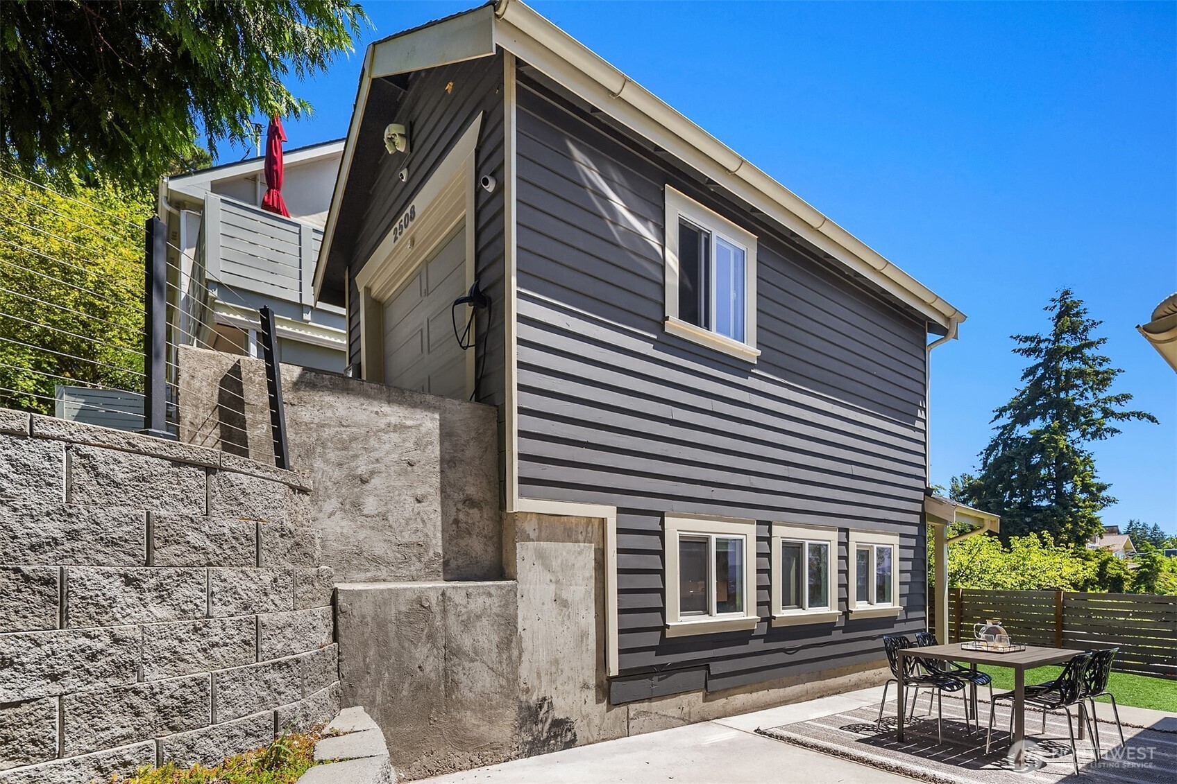 2508 13th Avenue W