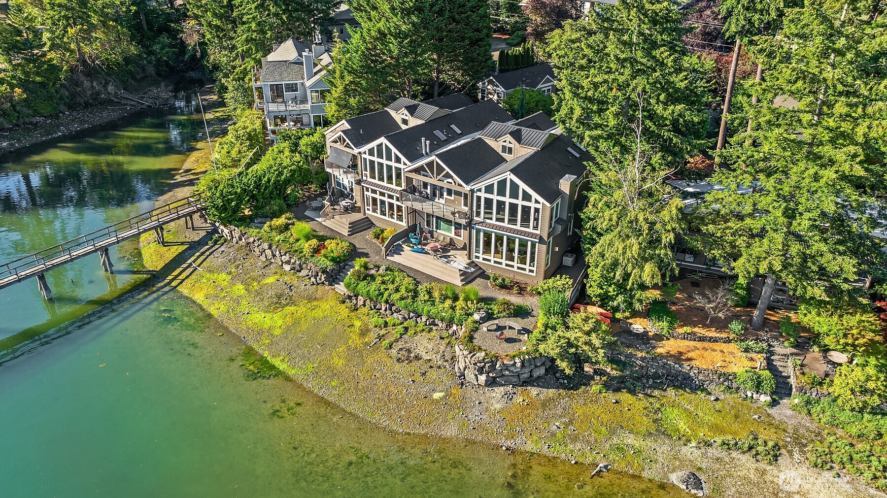 267 Shannon Drive SE