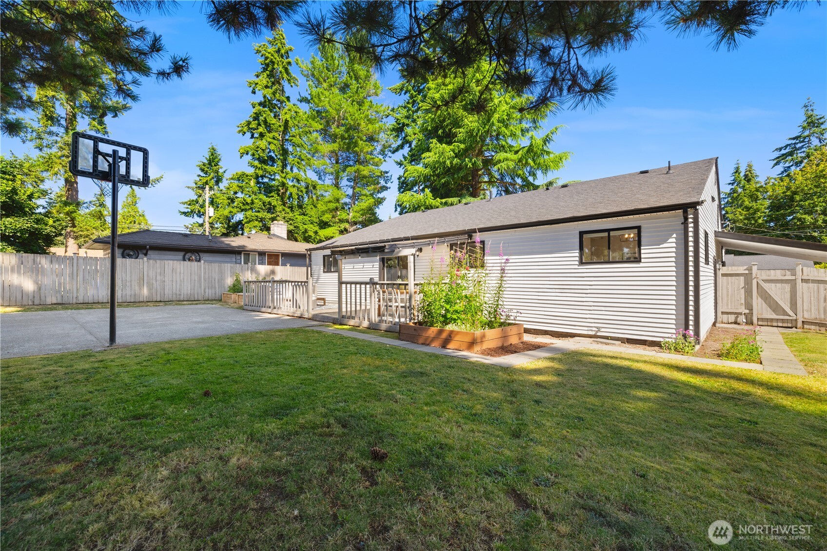 6716 Penny Lane