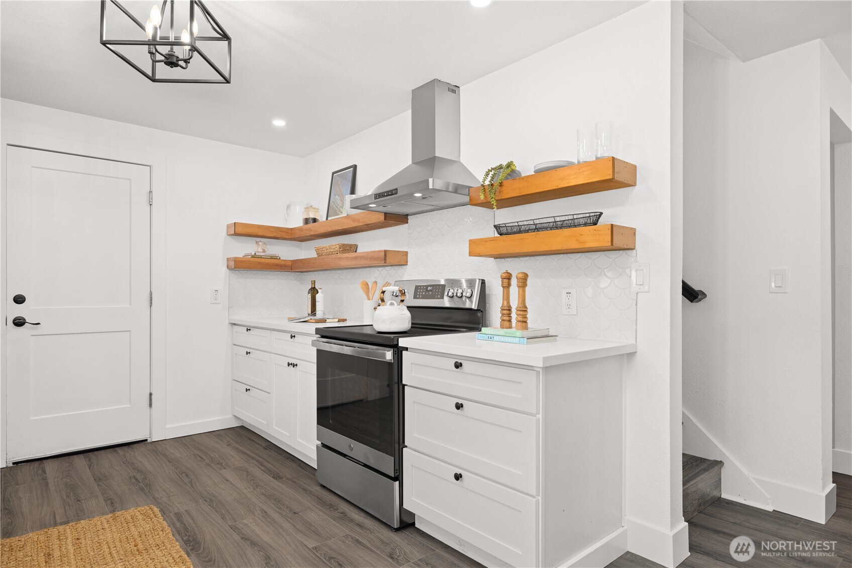 6716 Penny Lane