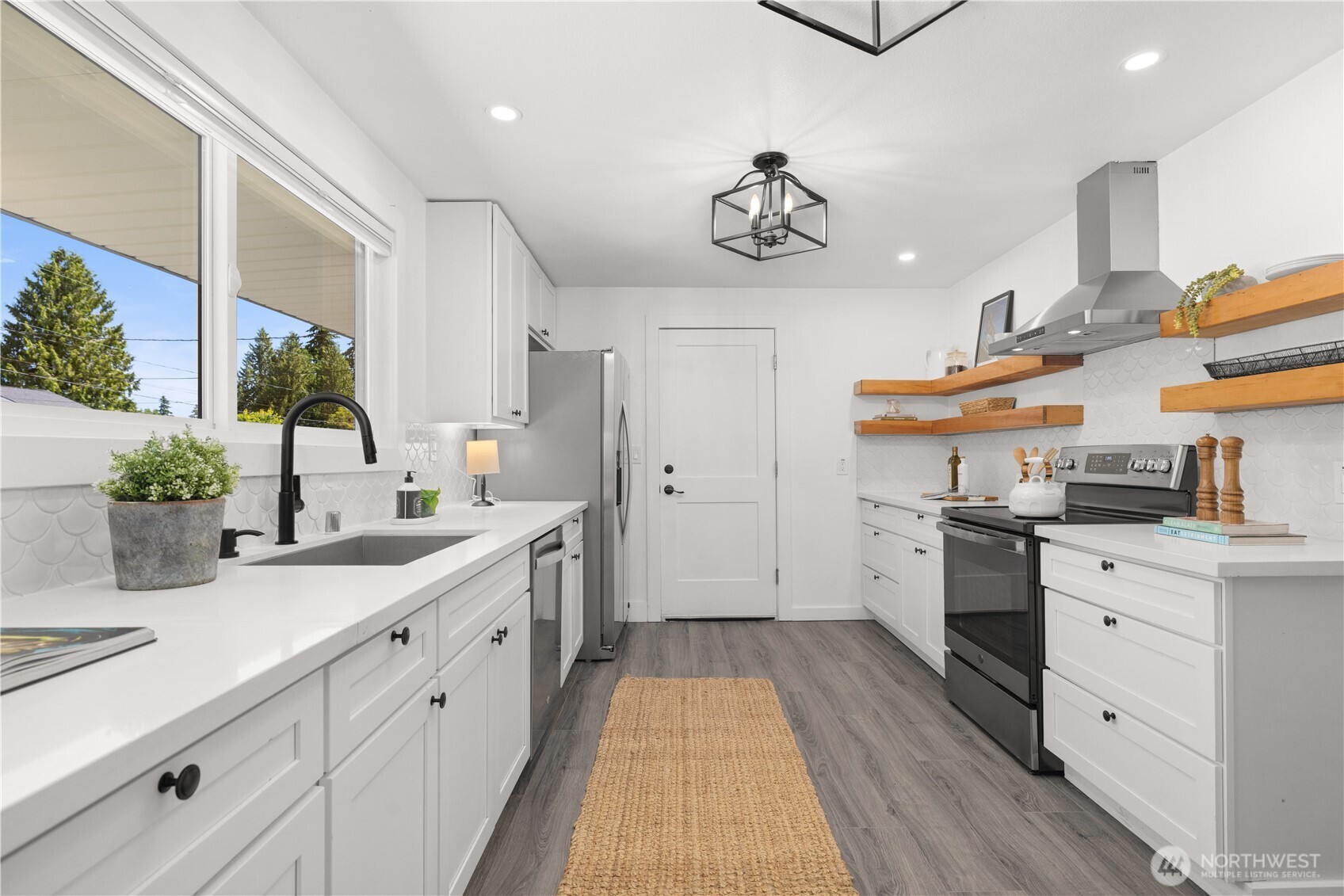 6716 Penny Lane