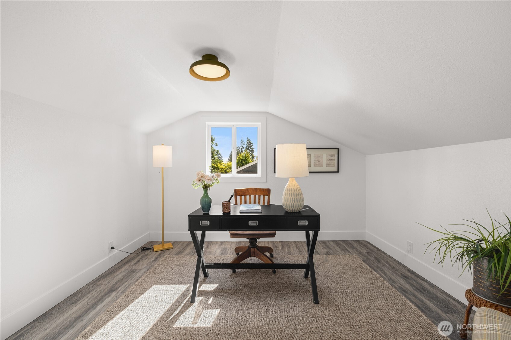 6716 Penny Lane