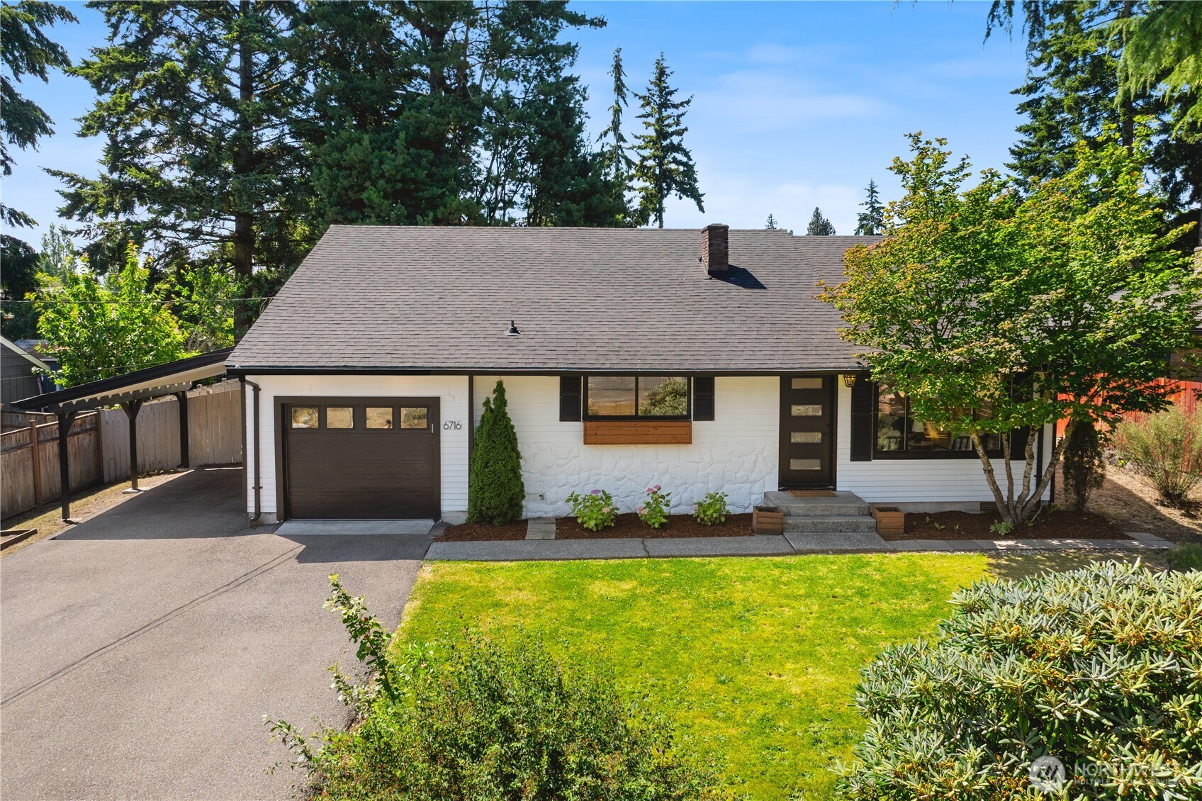 6716 Penny Lane