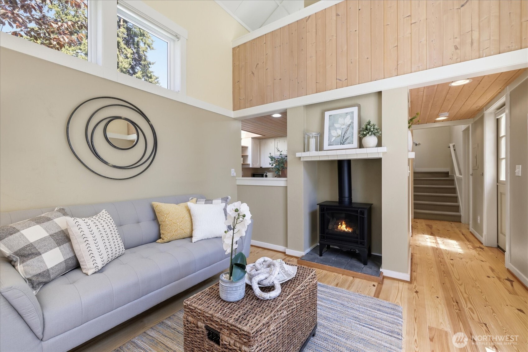 317 N 160TH Place